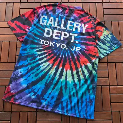 ￥~85 GALLERY DEPT T-SHIRT 77042655 (im 176CM 58KG iwear size M in the photo)