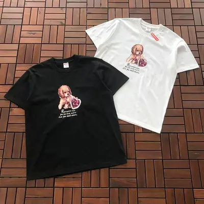 ￥~109 S🔥P🔥E🔥E T-SHIRT 77042605 (im 176CM 58KG iwear size M in the photo)