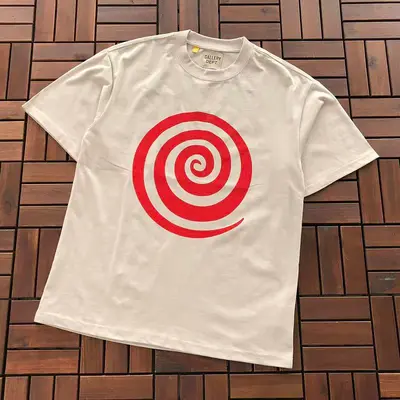￥~86 GALLERY DEPT T-SHIRT 77042649 (im 176CM 58KG iwear size M in the photo)