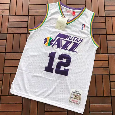 ￥79 NBA BASKETBALL 88042632 (im 176CM 58KG iwear size M in the photo)