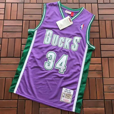 ￥79 NBA BASKETBALL 88042639 (im 176CM 58KG iwear size M in the photo)