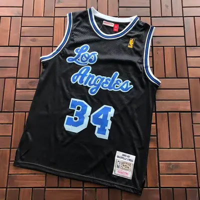 ￥79 NBA BASKETBALL 88042630 (im 176CM 58KG iwear size M in the photo)