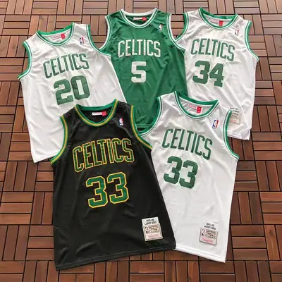 ￥79 NBA BASKETBALL 88042610 (im 176CM 58KG iwear size M in the photo)