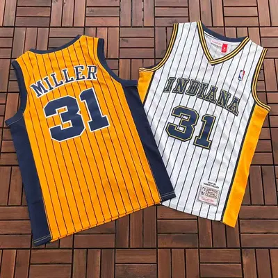 ￥79 NBA BASKETBALL 88042622 (im 176CM 58KG iwear size M in the photo)