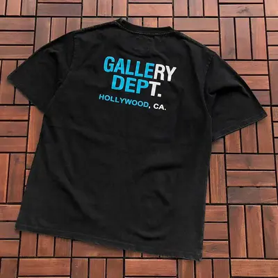 ￥~86 GALLERY DEPT T-SHIRT 77042629 (im 176CM 58KG iwear size M in the photo)