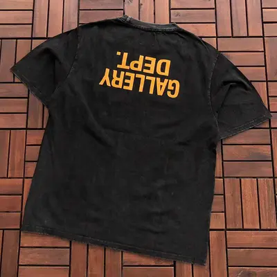 ￥~86 GALLERY DEPT T-SHIRT 77042628 (im 176CM 58KG iwear size L in the photo)
