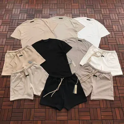 TOP¥109 PANTS¥119 FOG T-SHIRT SHORTS FLEECE 88042735 (im 185CM 70KG iwear size M in the photo)