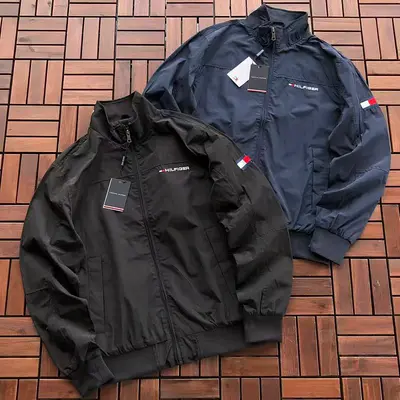￥~185 T 🔥🔥🔥 H🔥🔥🔥R JACKET 55042718 (im 185CM 80KG iwear size L in the photo)