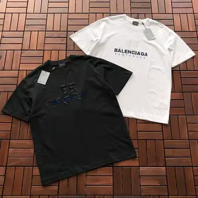 ￥~115 B🔥L🔥🔥🔥IA🔥A T-SHIRT 55042841 (im 185CM 70KG iwear size L in the photo)
