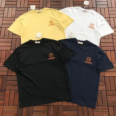￥~115 H🔥R🔥E🔥 T-SHIRT 55042808 (im 185CM 70KG iwear size M in the photo)