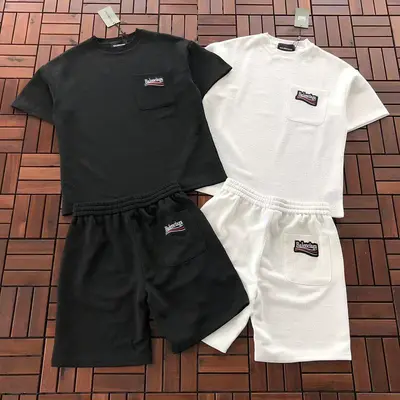￥~219 B🔥L🔥🔥🔥IA🔥A T-SHIRT SHORTS 77042915 (im 185CM 70KG iwear size L in the photo)