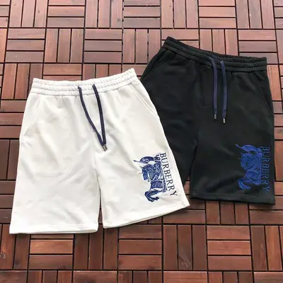 ￥~175 B🔥RB🔥RRY SHORTS 66042932 (im 185CM 80KG iwear size L in the photo)