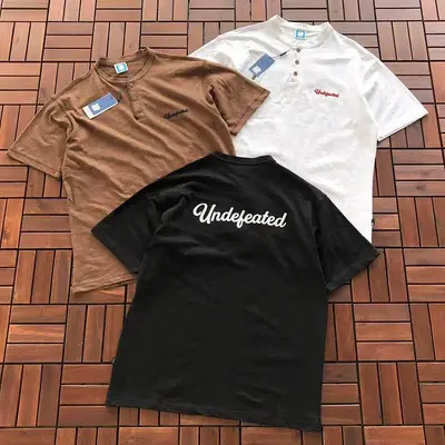 ¥125 UNDEFEATED T-SHIRT 88042901 (im 185CM 70KG iwear size M in the photo)