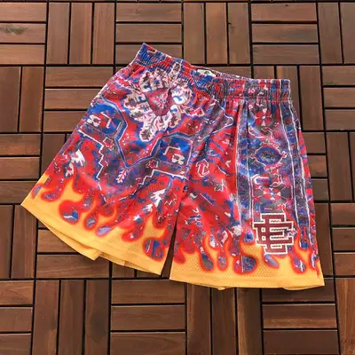 ￥~79 ERIC EMANUEL SHORTS 77043047 (im 185CM 70KG iwear size M in the photo)