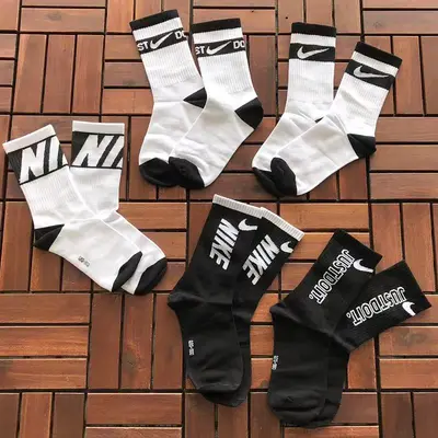 ￥~89 N🔥K🔥 SOCKS 66043050