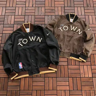 ￥~165 N🔥K🔥& NBA JACKET 77043038 (im 185CM 80KG iwear size M in the photo)