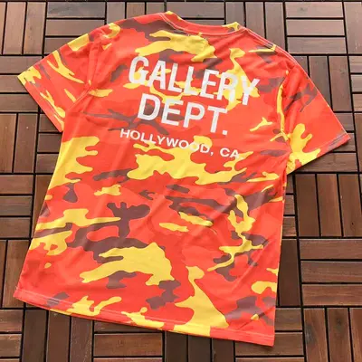 ￥~79 GALLERY DEPT T-SHIRT 77043023 (im 185CM 80KG iwear size M in the photo)