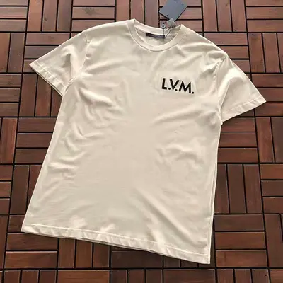 ￥~159 L🔥T-SHIRT 77050308 (im 185CM 70KG iwear size M in the photo)