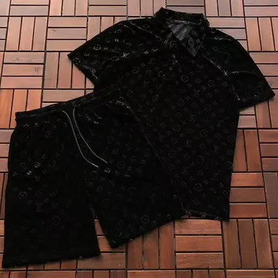 TOP¥~109 PANTS¥~109 L🔥T-SHIRT SHORTS 55050317 (im 185CM 70KG iwear size L in the photo)