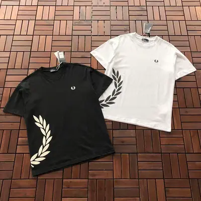 ¥135 FRED PERRY T-SHIRT 88050312 (im 185CM 80KG iwear size L in the photo)