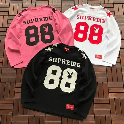 ¥125 S🔥P🔥E🔥E & PLAY BOY LONG-SLEEVE 88050324 (im 185CM 80KG iwear size M in the photo)