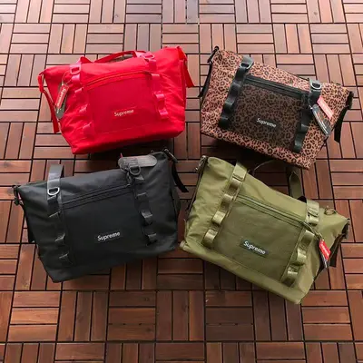 ￥~99 S🔥P🔥E🔥E BAG 77050329（长48CM*宽32CM*高16CM）