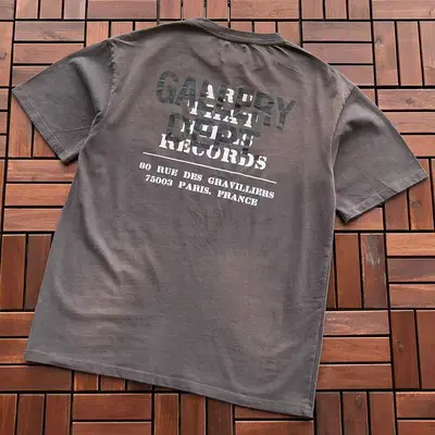 ￥~86 GALLERY DEPT T-SHIRT 77050417 (im 185CM 80KG iwear size M in the photo)
