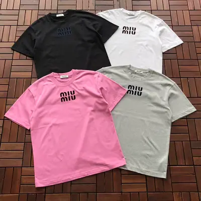￥~99 M🔥U M🔥U T-SHIRT 77050502 (im 185CM 70KG iwear size M in the photo)