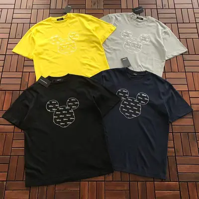 ￥~99 AMIRI T-SHIRT 77050507 (im 185CM 70KG iwear size M in the photo)