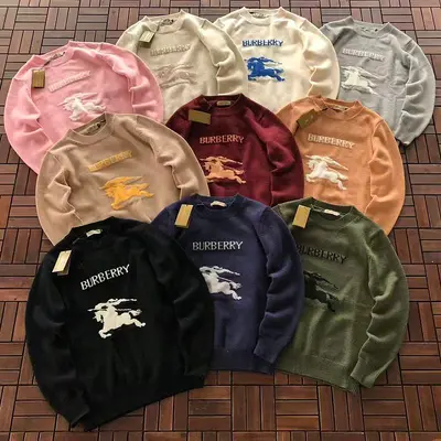 ￥~139 B🔥RB🔥RRY SWEATER 77050518 (im 185CM 70KG iwear size M in the photo)
