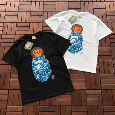 ￥~89 BAPE T-SHIRT 55050626 (im 185CM 70KG iwear size M in the photo)