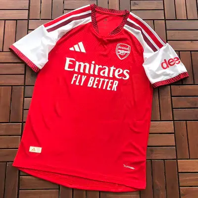 ￥~85 FOOTBALL T-SHIRT 55050644 (im 185CM 70KG iwear size L in the photo)