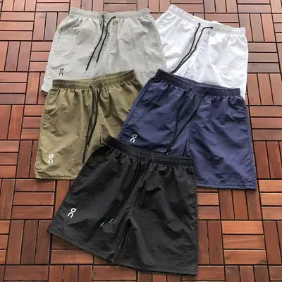 ￥ ~ 95 ON RU🔥🔥I🔥G SHORTS 55050660 (im 185CM 70KG iwear size L in the photo)