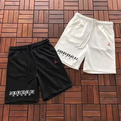 ￥ ~ 125 AIR J🔥RD🔥N SHORTS 55050661 (im 185CM 70KG iwear size L in the photo)
