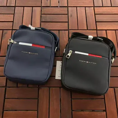 ￥~165 T 🔥🔥🔥 H🔥🔥🔥R BAG 66050612（长19CM*宽25CM*高6CM）
