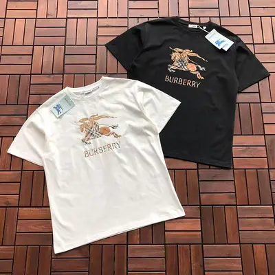 ￥~109 B🔥RB🔥RRY T-SHIRT 77050607 (im 185CM 80KG iwear size S in the photo)