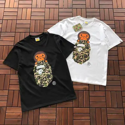 ￥~89 BAPE T-SHIRT 55050608 (im 185CM 70KG iwear size M in the photo)