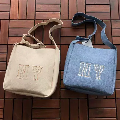 ¥~109 MLB BAG 66050731 (长24CM*宽24CM*高10CM)