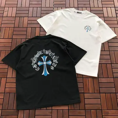 ¥~109 CH🔥OM🔥 HE🔥RTS T-SHIRT 77050715 (im 185CM 80KG iwear size M in the photo)