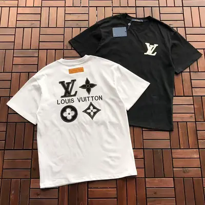 ￥~109 L🔥T-SHIRT 77050822 (im 185CM 80KG iwear size M in the photo)