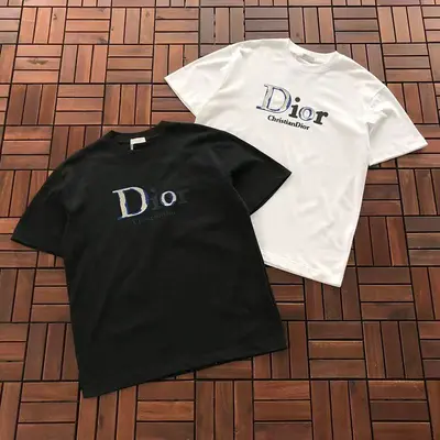 ￥~119 D🔥O🔥 T-SHIRT 55050828 (im 185CM 70KG iwear size L in the photo)