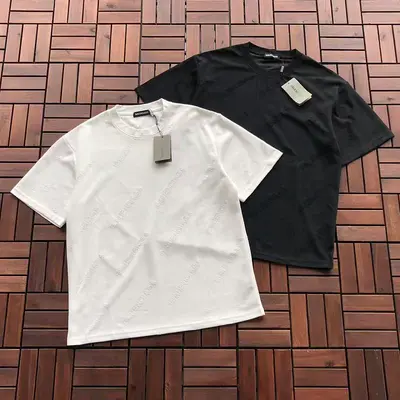 ￥~109 B🔥L🔥🔥🔥IA🔥A T-SHIRT 77050858 (im 185CM 80KG iwear size M in the photo)