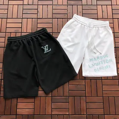￥~129 L🔥SHORTS 77050890 (im 185CM 80KG iwear size L in the photo)
