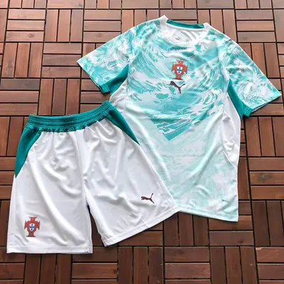 ￥~65 FOOTBALL T-SHIRT SHORTS 66051173 (im 185CM 70KG iwear size M in the photo)