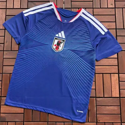 ￥ ~ 59 FOOTBALL T-SHIRT 55051145 (im 185CM 80KG iwear size M in the photo)