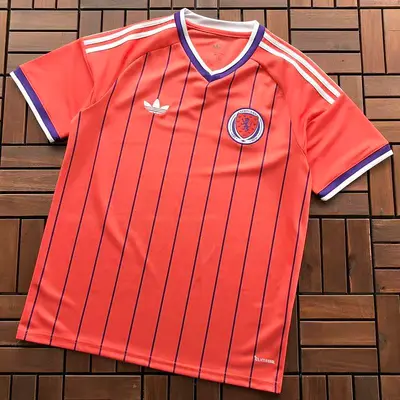 ￥~59 FOOTBALL T-SHIRT 55051131 (im 185CM 80KG iwear size M in the photo)