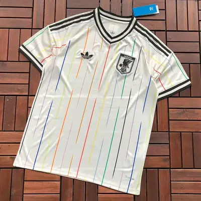 ¥ ~ 59 FOOTBALL T-SHIRT 55051120 (im 185CM 80KG iwear size M in the photo)