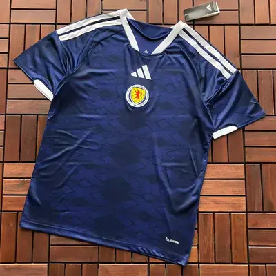 ¥ ~ 59 FOOTBALL T-SHIRT 55051103 (im 185CM 80KG iwear size M in the photo)