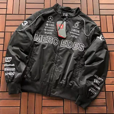 ￥399 Y🔥& MERCEDES-AMG JACKET 88051256 (im 185CM 80KG iwear size M in the photo)