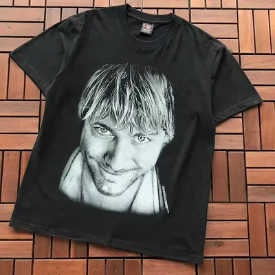 ￥ 95 VINTAGE T-SHIRT 88051254 (im 185CM 80KG iwear size M in the photo)